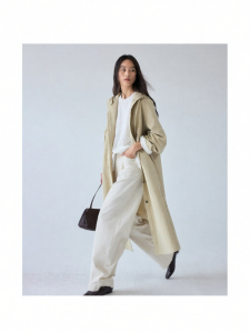 epoque de rueen | Paper-like Texture Relaxed Fit A-line Hooded Cloak