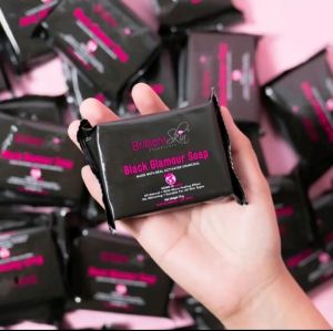 SABUN BLACK GLAMOUR SOAP 70G