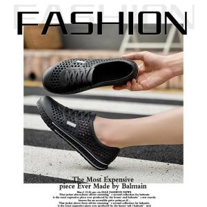 KDAShop สินค้ารุ่นแนะนำ รองเท้าแฟชั่นลำลอง วัสดุเป็นยาง หุ้มส้น พื้นมีกันลื่น ใส่ลุยน้ำได้ แมทช์ลุคไหนก็ปัง คุณผู้ชายคือห้ามพลาดเลย ต้องจัดแล้ว