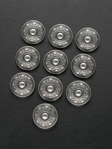 10pcs/15/18/20/23/28mm Retro circular relief totem metal buttonfor Clothing Jackets Shirts - Fashion Sewing Buttons