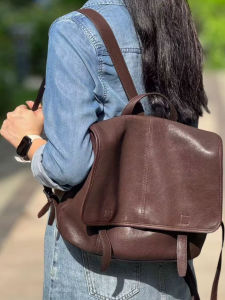 2025 New Double Shoulder Bag Travel Messenger Series Horizontal Tanned Sheep Leather Large Capacity Commuting Computer Backpack