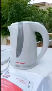 Ấm siêu tốc nhựa Sunhouse SHD1300