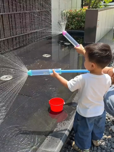 🔥SG Ready Stock🔥Kids Fireworks Spray Toy Pull-Back Water Gun Toy Outdoor Game Water Pool Beach Toy