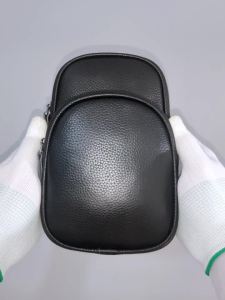 Genuine Leather Small Sling Bag Casual Crossbody Shoulder Chest Cell Phone Purse Fanny Packs Gifts for Women Men Black