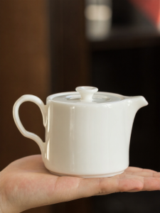 XIYUANJI | Small White Porcelain Tea Pot