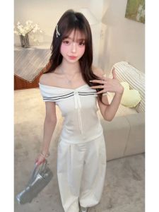 YUEZHONGWEI | French Collar Color Block Off-Shoulder Ice Silk Short Knit Top