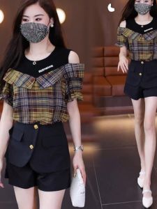Summer 2025 Plaid Loose Womens Shirt Shoulder Bared Splice Slimming Concealing Stylish Top Fashionable Casual Button up