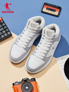 Qiaodan Mens Sneakers Breathable Rebound  Wear-resistant Rubber  Sports Sneaker Comfortable Male XM3580338