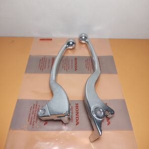 HANDLE REM SATU SET SCOOPY KARBU/SCOOPY LAMA KIRI KANAN SEPASANG