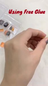 24pcs Kuku Palsu Tangan dan Kaki Model French + Lem Tahan Air Fake Nails Art 3d Kuku Palsu Natural