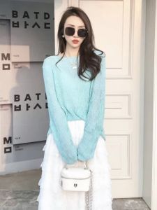 เสื้อคลุมยาวแขนยาวผ้าไหมน้ำแข็งหลวมๆ บางๆ สำหรับผู้หญิงในฤดูร้อนปี 2025 เสื้อคลุมปกติ สีสันสดใส ผ้าฝ้ายผสม