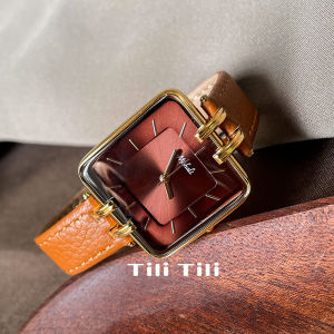 Elegant Vintage Large Dial Quartz Watch Womens Leather Strap Timeless Style Square Shape Stainless Steel Case