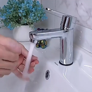 150ml Lem Anti Bocor Atap Serbaguna Perekat Ubin Dinding Tembok Retak Serbaguna