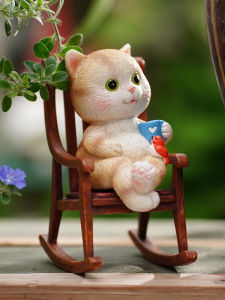 Discover the Charm of Animal-Themed Desk Accessories & Garden Courtyard Scenery