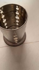 Ống Đũa Tròn Lỗ Inox Hình Táo To-13Cm(Đế)