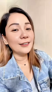 Parhum PINK SHIFFON - Parhum Wanita Elegan Tahan Lama Aroma fruity manis  by Scentity