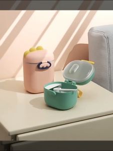 Kissdora Portable baby milk powder container food box milk powder storage 200-400g