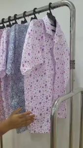 BAJU NENEK GRANDMA BLOUSE/MOTHER BLOUSE WITH COLLAR / ROUND NECK SIZE M TO XXXL (ADA 1 POCKET) RANDOM COLOUR