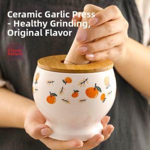 Household Ceramic Garlic Presser