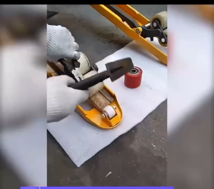 80x70mm ลูกล้อแฮนด์ลิฟท์ ล้อหน้าและหลัง ลูกล้อพาเลท ล้อแฮนด์พาเลท ล้อ Hand Lift ล้อรถยกพาเลท