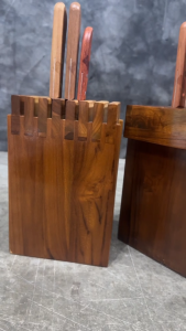 ที่เสียบมีด ที่เก็บมีดไม้สักอเนกประสงค์ ที่ปักมีด แข็งแรง ทนทาน ทำจากไม้สักแท้ ลวดลายสวยงามตามธรรมชาติ