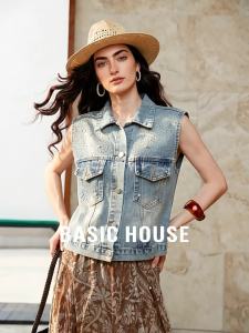 Basic House | Vintage Collar Blue Drill Denim Vest