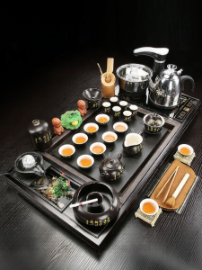 Complete Zisha Tea Set with Automatic Watering