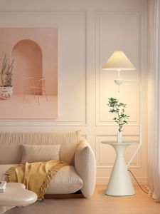 Modern Minimalist French Cream Style Floor Lamp Living Room Bedroom Sofa Side Table High End Atmosphere Bedside Lamp Decorative