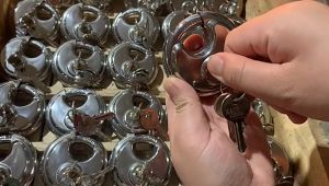 KOVEX Stainless Steel Anti-Theft Padlock Disc Round Lock with 2 Keys for Warehouse Door, Bicycle, Window