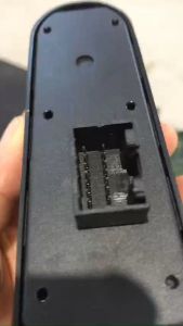 Công tắc lên kính xe howo A7 lái WG1664331062/1