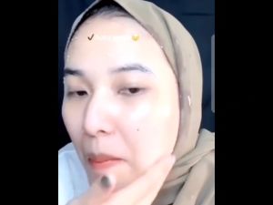 Fruit Acid 30 second Exfoliating Gel (30ml) All Skin types mengangkat sel kulit mati penghilang daki bisa digunakan wanita & pria BPOM