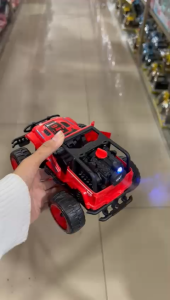 TERUSJAYATOYS Mainan Mobil Jeep Remot Kontrol Bisa Keluar Asap Baterai Cas / RC OFFroad Spray Car