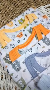 6 Pcs Singlet Bayi Cewek - Cowok Berang Berang SNI - Kaos Dalam Bayi SNI Motif LENGKAP- Kaos Kutang Bayi 0 Bulan sampai usia 3 Tahun