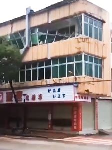 Pita anti topan kotak pita fiberglass cetakan lem serat kemasan tetap listrik tidak meninggalkan bekas(setara dengan 3M8915)