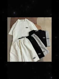 kaos pria lengan pendek 1 set Pria setelan kaos pria Korea Selatan 2024 new Mode baju kaos oversize pria distro kaos lengan pendek setelan lengan pendek