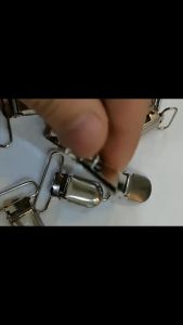 20pcs Metal Pacifier Suspender Clips: A DIY Pacifier Suspender Hook