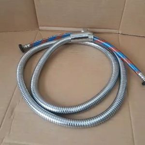 Dây sen tắm có ruột bố SUS304 Bóng chịu được áp lực nước lớn lõi dây 3 lớp inox304 mạ Crom