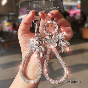 ZHENGEGE | Rotating Ring Design Diamond-studded Bear Pendant Accessory