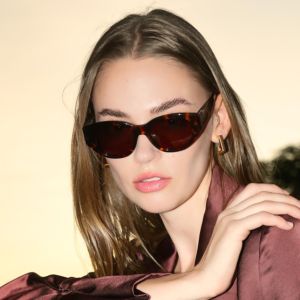 ZENOTTIC Square Polarized Sunglasses Women Trendy: Classic Sun Glasses Ladies Cateye Frame - Retro Cute Shades UV400 Protection