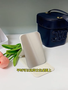 Makeup Foldable Mini Makeup Mirror Portable PU Leather Student Dormitory Desktop Standing Cosmetic Mirror Compact