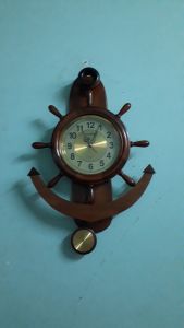 [HCM]Đồng hồ treo tường quả lắc Acuar H407G (Hình mỏ neo)