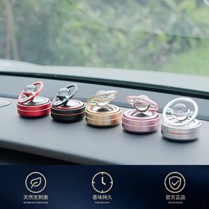 Solar Car Perfume DiffuserFast Heating Car AromatherapyAutomatic 360 Rotation Car Dashboard Air Freshener Fragrance/Pewangi Kereta/太阳能汽车香薰/車載香薰空气净化器