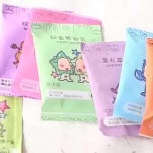 Pengharum Ruangan Sachet Mini: Pewangi Lemari & Tas Mobil