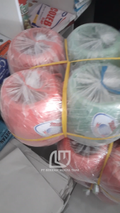 Rapia Super Kuat Tali Plastik Rafia Gulungan Ball Besar 1 Kg Merk Million Warna  Warni