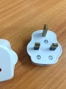 Steker AC / Colokan FUSED Plug Kaki 3 Pin Kaki Kuningan Murah SNI 13A 250V Merk TORCH