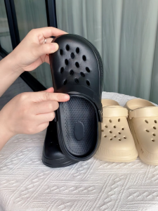 Size 36-45 Womens and Mens Fashion Lightweight Breathable Platform Clogs Slippers Non Slip School Student Shoes Couples EVA 2-Way Beach Sandals