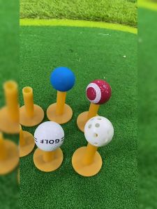 1 คู่ ที่วางลูกกอล์ฟ แบบยาง อุปกรณ์เสริม สําหรับฝึกตีกอล์ฟ มีให้เลือก 9 ขนาดทียางสำหรับตั้งลูกกอล์ฟ ความสูงตั้งแต่ TEE