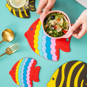 จานรองแก้วยางซิลิโคนลายปลาสีตropical น่ารัก จานรองชาม จานรองเครื่องดื่ม จานรองอาหาร วัสดุยางซิลิโคน สไตล์แฟชั่น