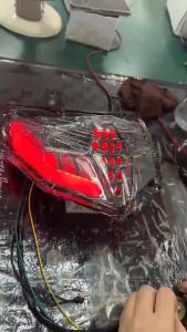 Đèn hậu tích hợp xi nhan cho Vario/Click 125/150 - LUNG LINH SẮC MÀU.