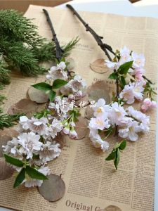 Bàn Trà Phòng Khách Hoa Pha Lê Nhỏ Màu Cà Phê Hồng Đơn Giản Trang Trí Nhà Đám Cưới Hoa Giả Hoa Anh Đào Nhỏ